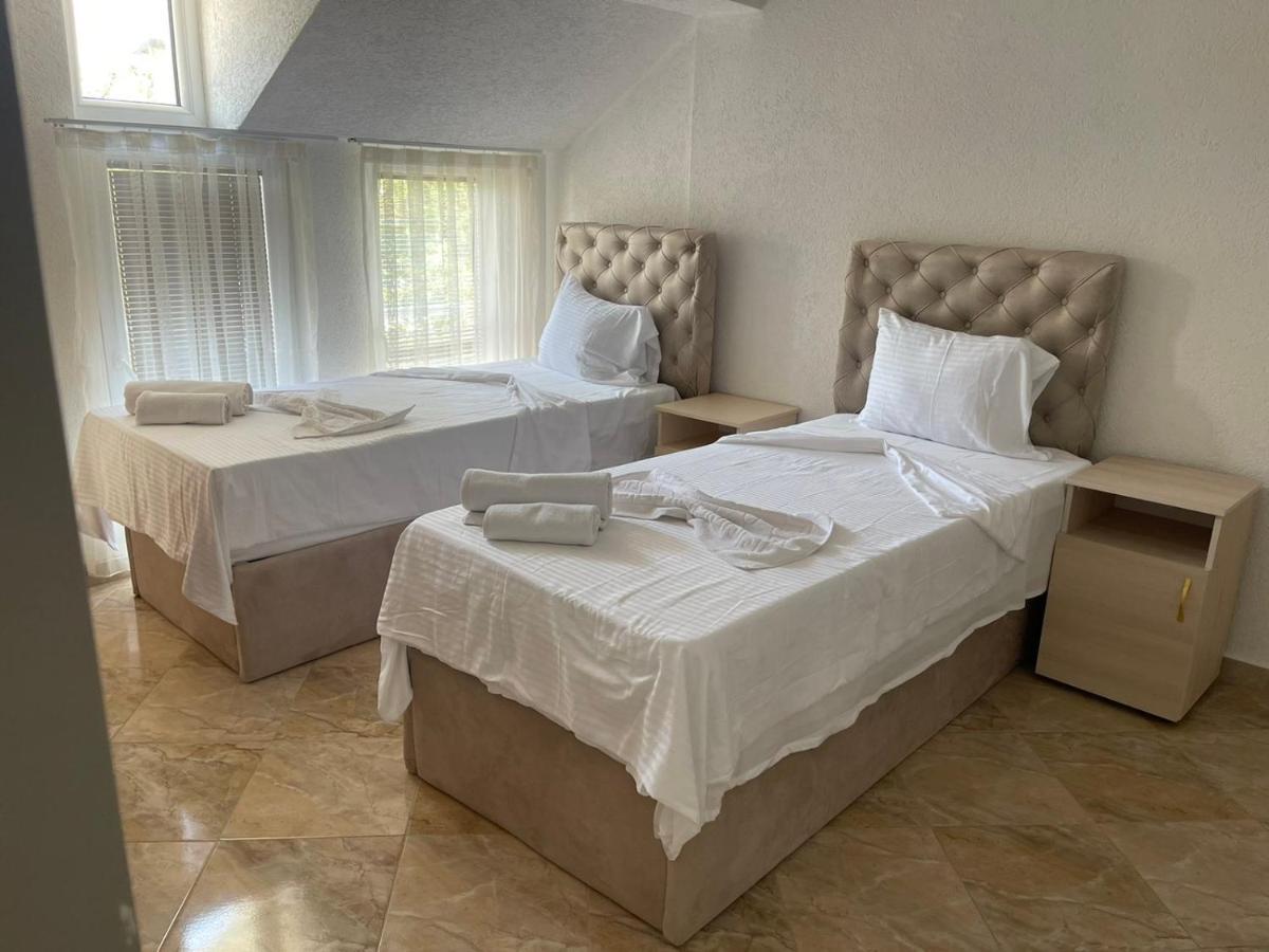 Hotel Montenegro Struga Exterior foto